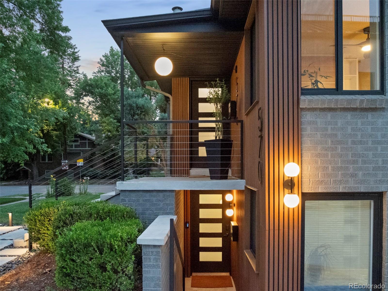 MLS Image #5 for 576  steele street,denver, Colorado