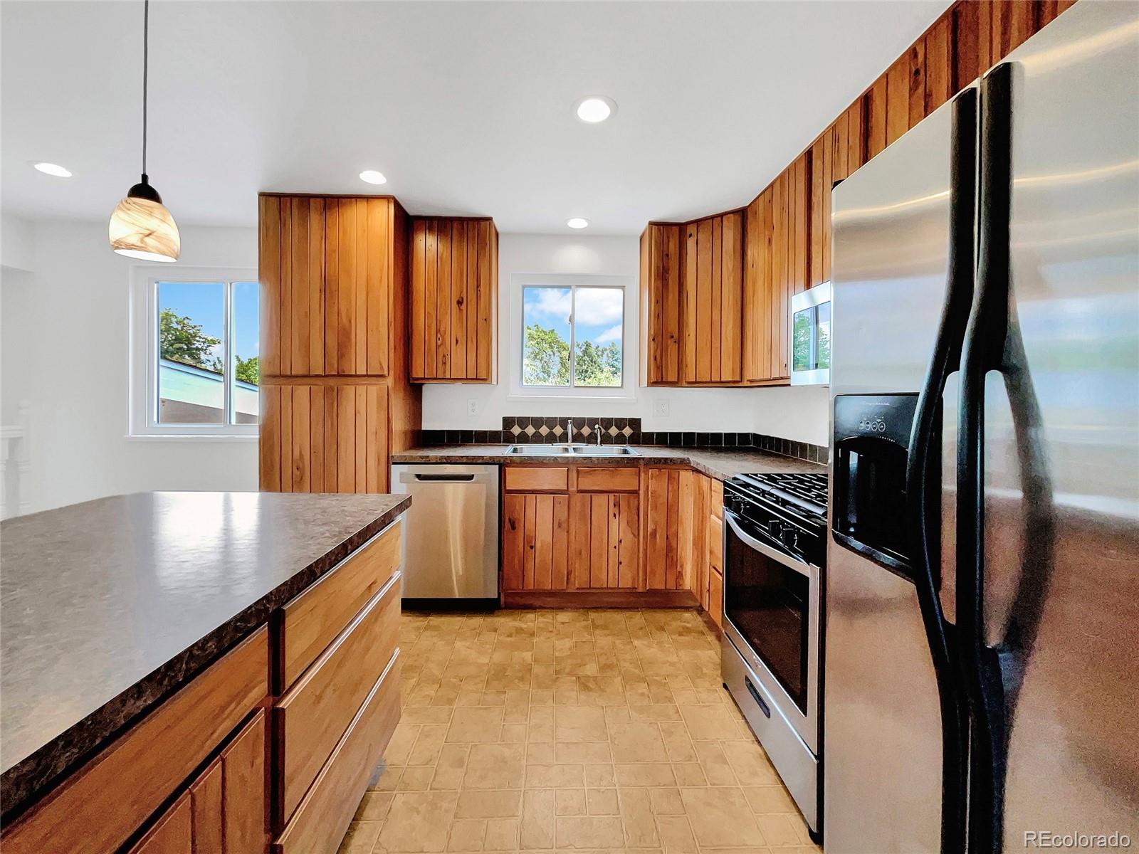 MLS Image #18 for 809 w 36th street,loveland, Colorado