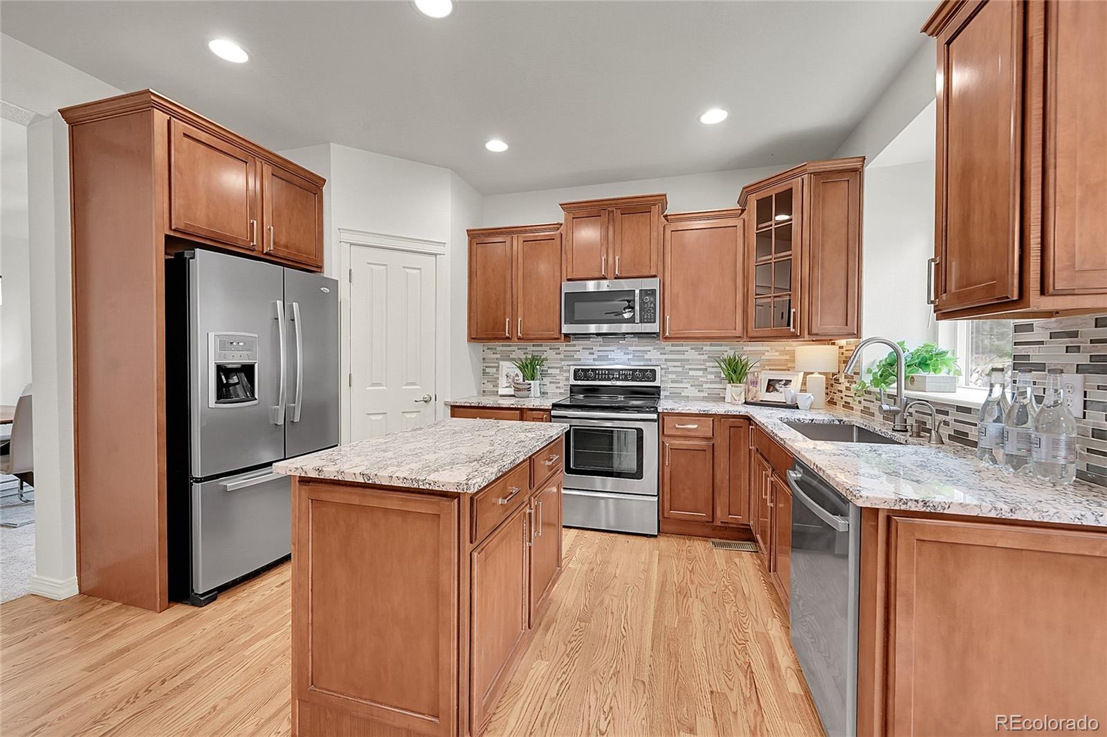 MLS Image #14 for 24277 e ontario place,aurora, Colorado