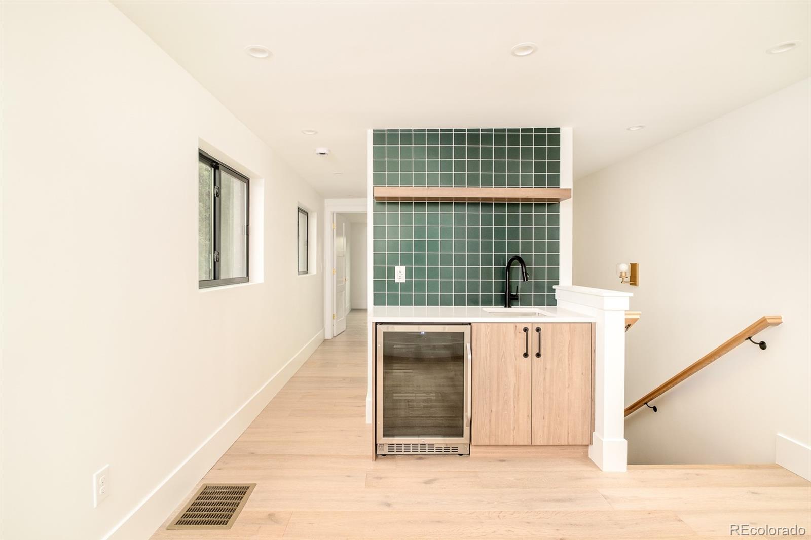 MLS Image #29 for 680 s gaylord street,denver, Colorado