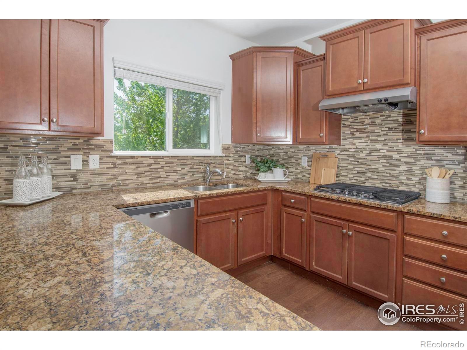 MLS Image #9 for 1416  monroe court,longmont, Colorado