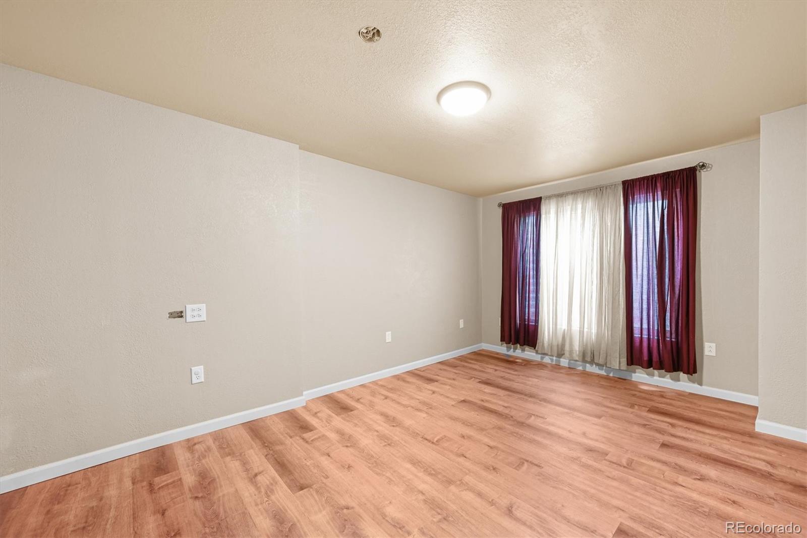 MLS Image #37 for 4036 s liverpool way,aurora, Colorado