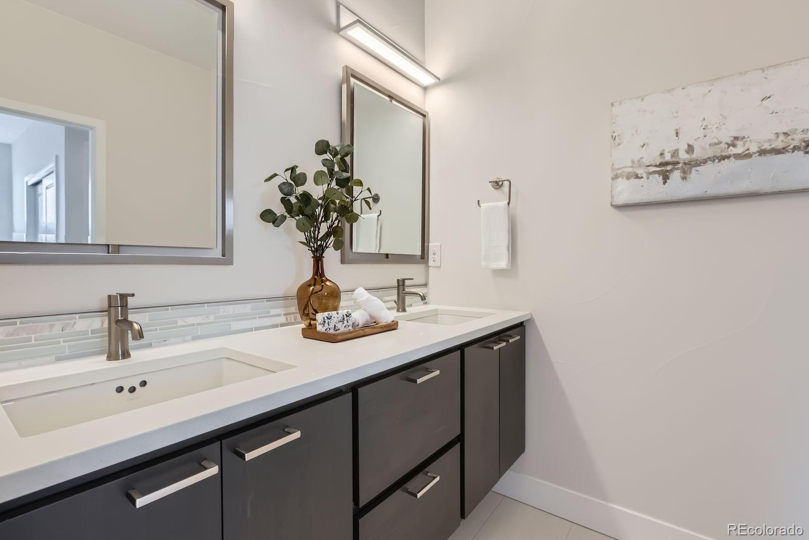 MLS Image #12 for 6708  navajo street,denver, Colorado