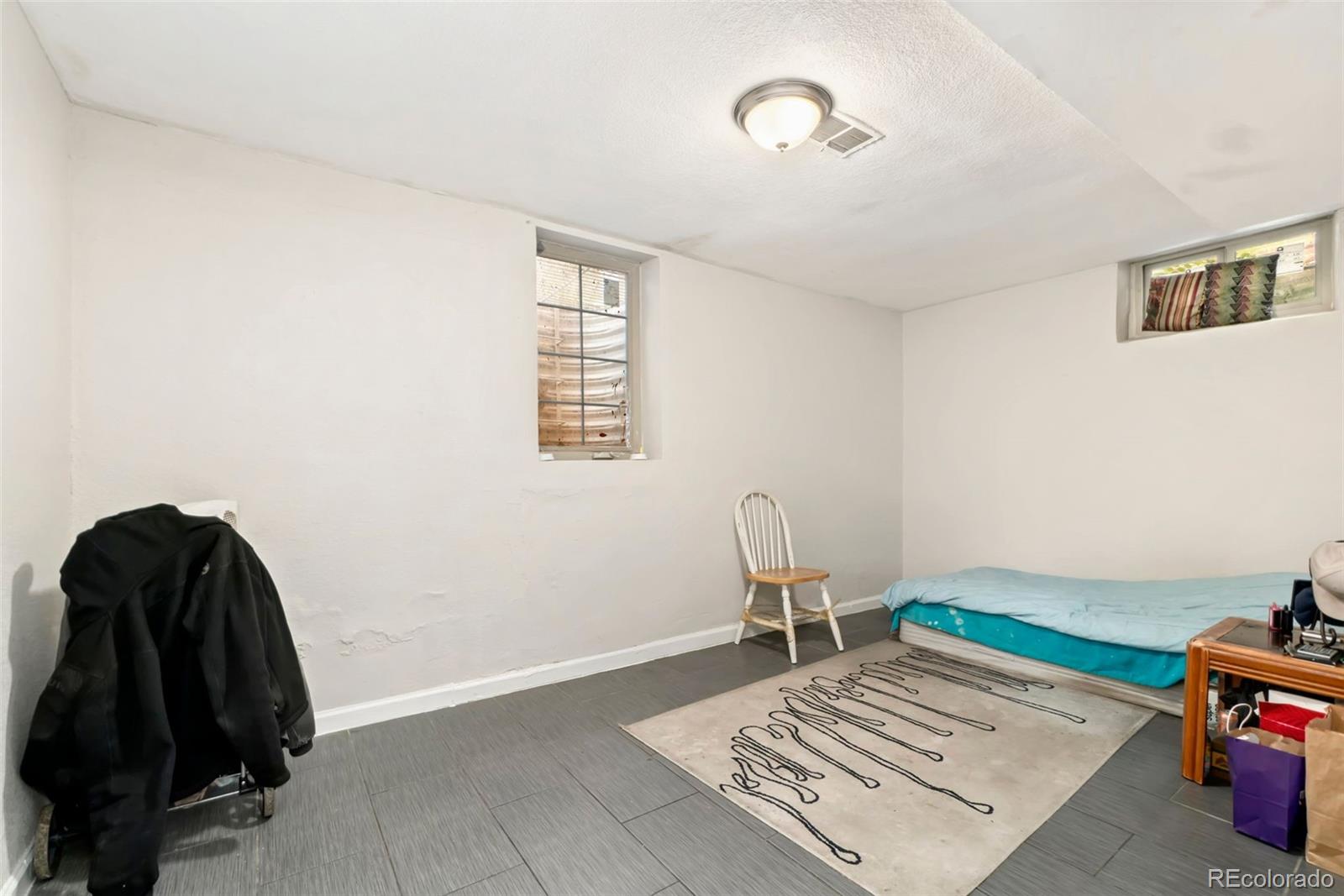 MLS Image #23 for 3327  krameria street,denver, Colorado
