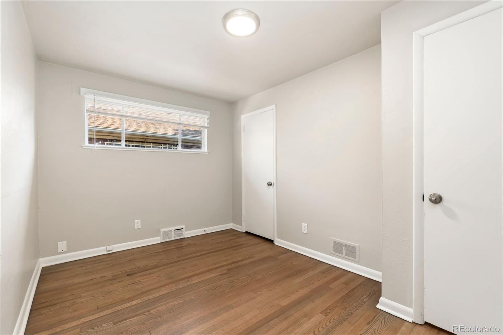 MLS Image #6 for 3327  krameria street,denver, Colorado