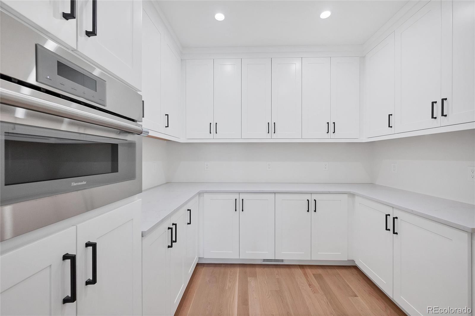 MLS Image #5 for 1035 n leyden street,denver, Colorado