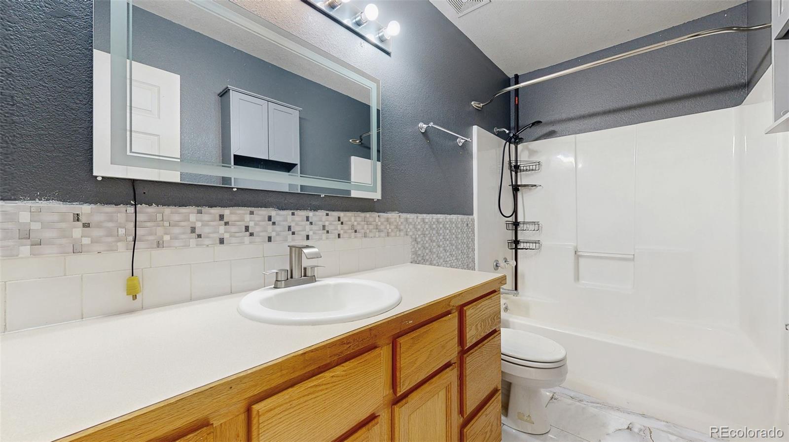 MLS Image #16 for 707  38th street,evans, Colorado