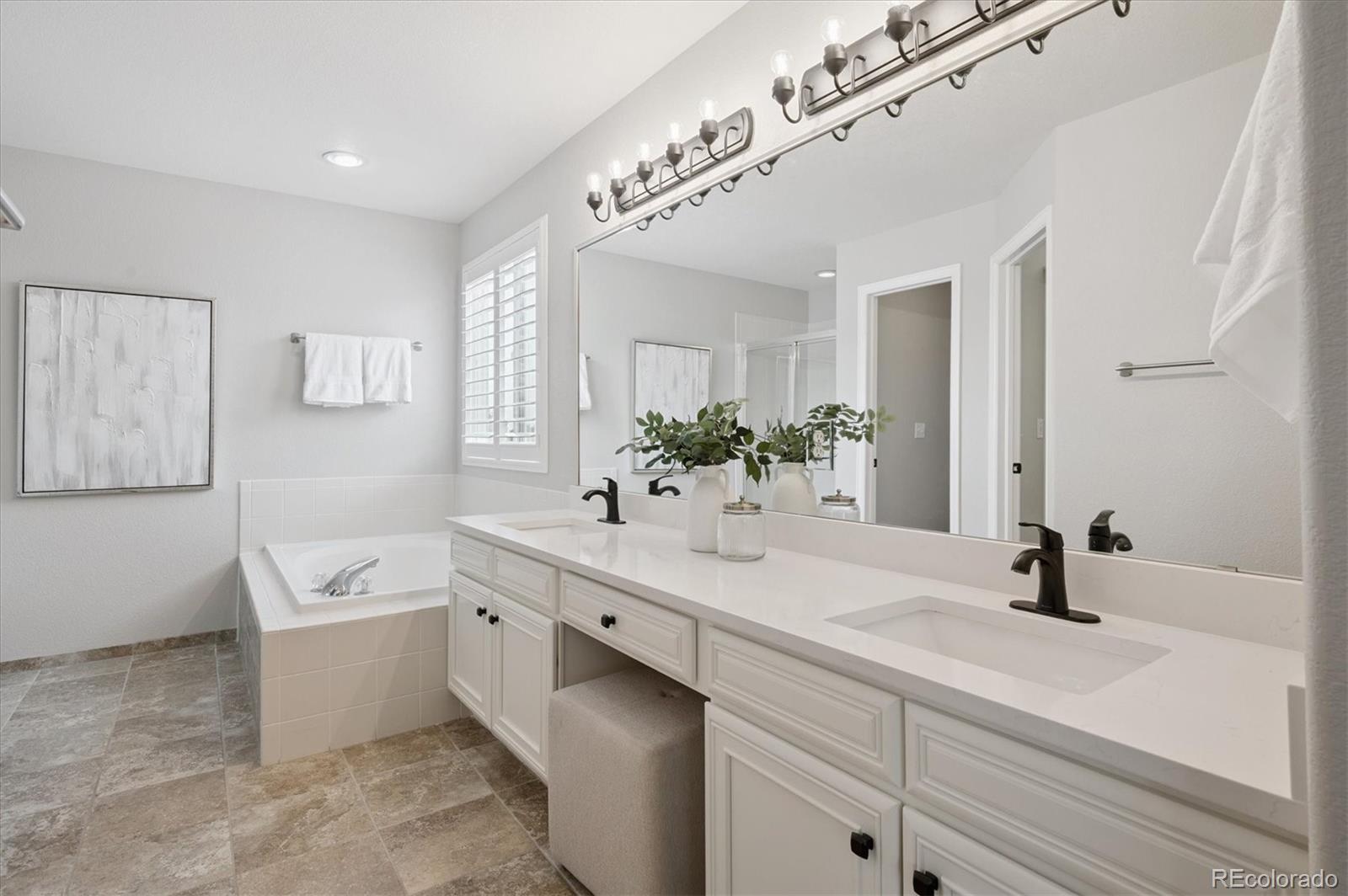 MLS Image #17 for 3909  wynwood circle,highlands ranch, Colorado