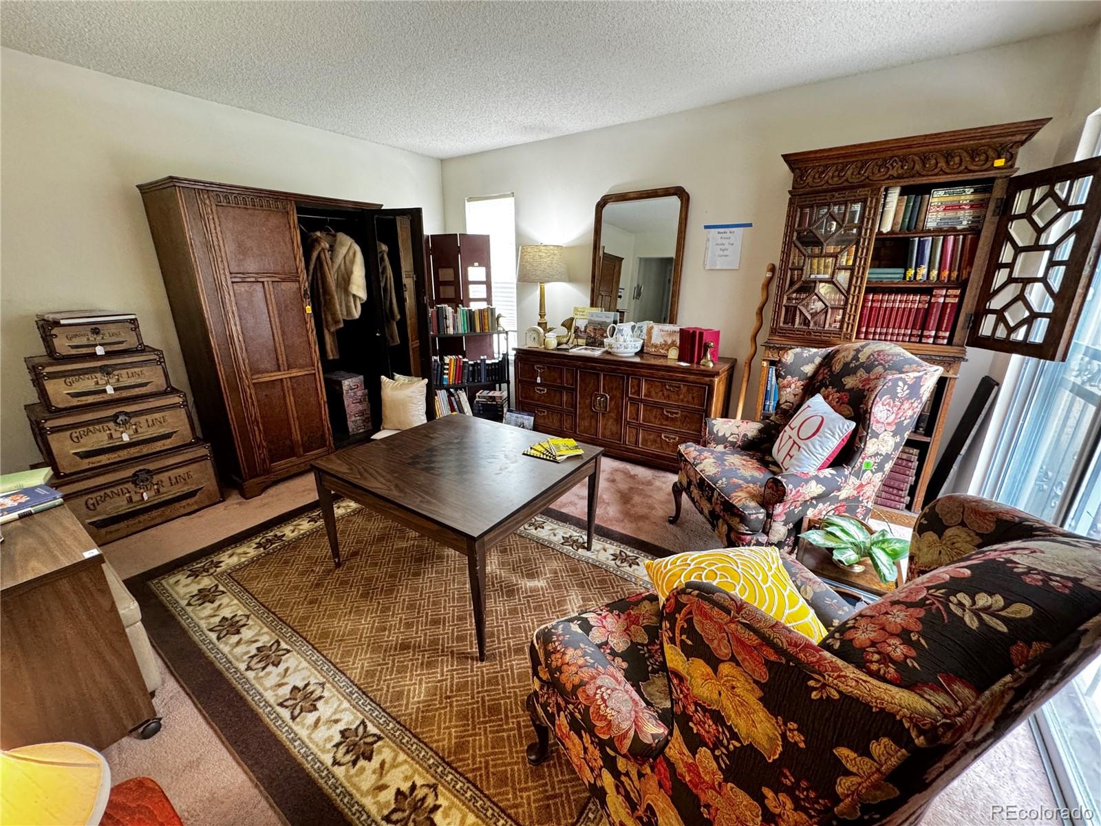 MLS Image #12 for 8862 e amherst drive,denver, Colorado