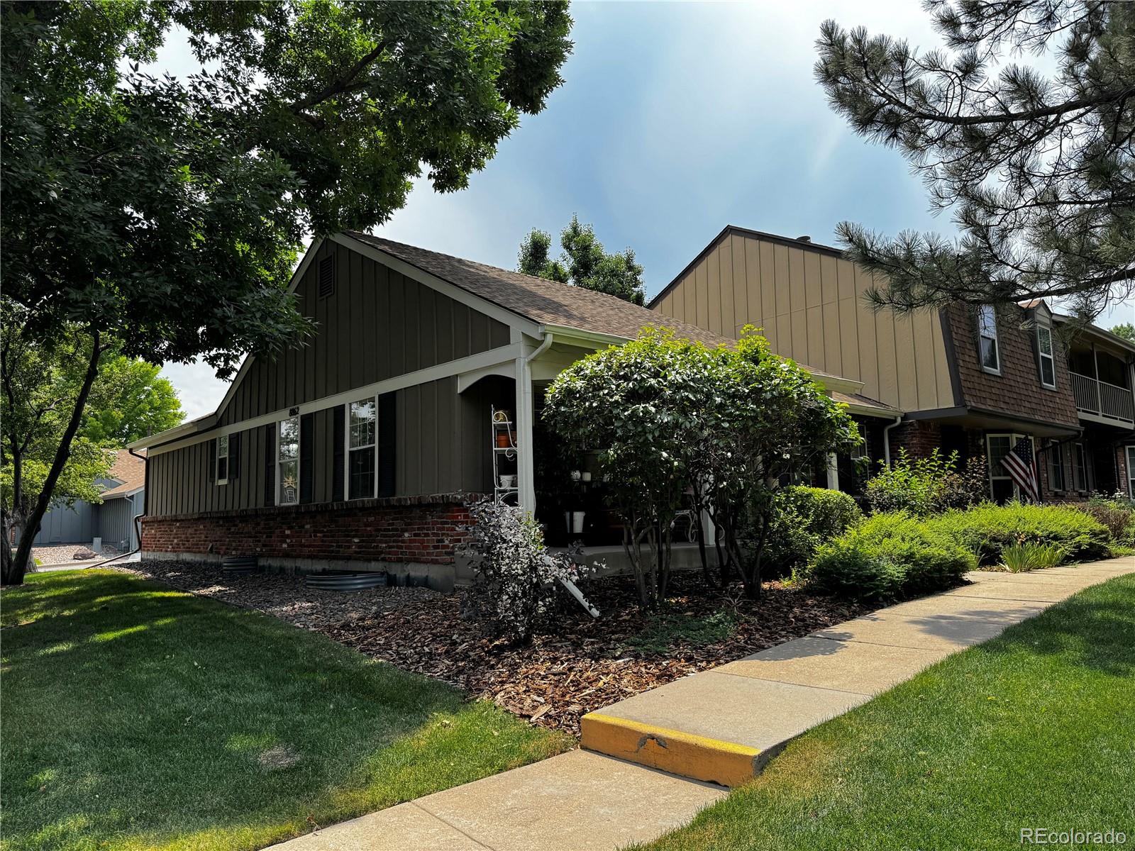 MLS Image #22 for 8862 e amherst drive,denver, Colorado