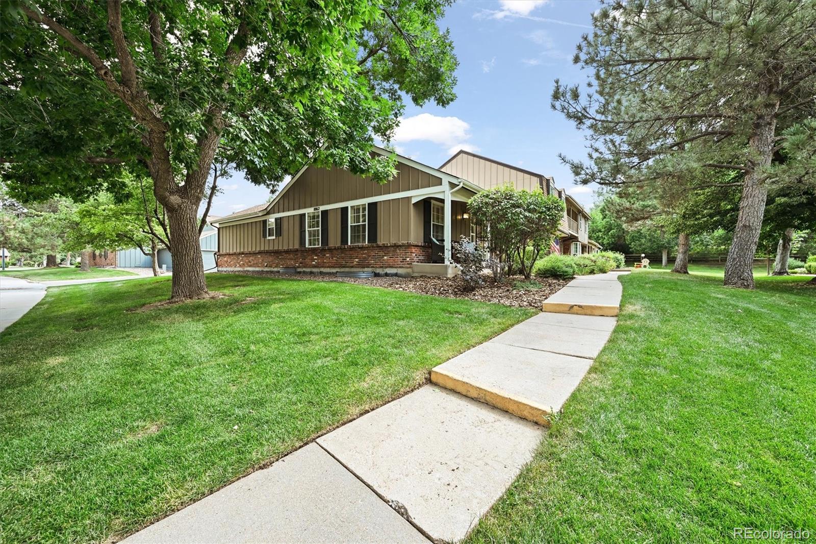 MLS Image #28 for 8862 e amherst drive a,denver, Colorado