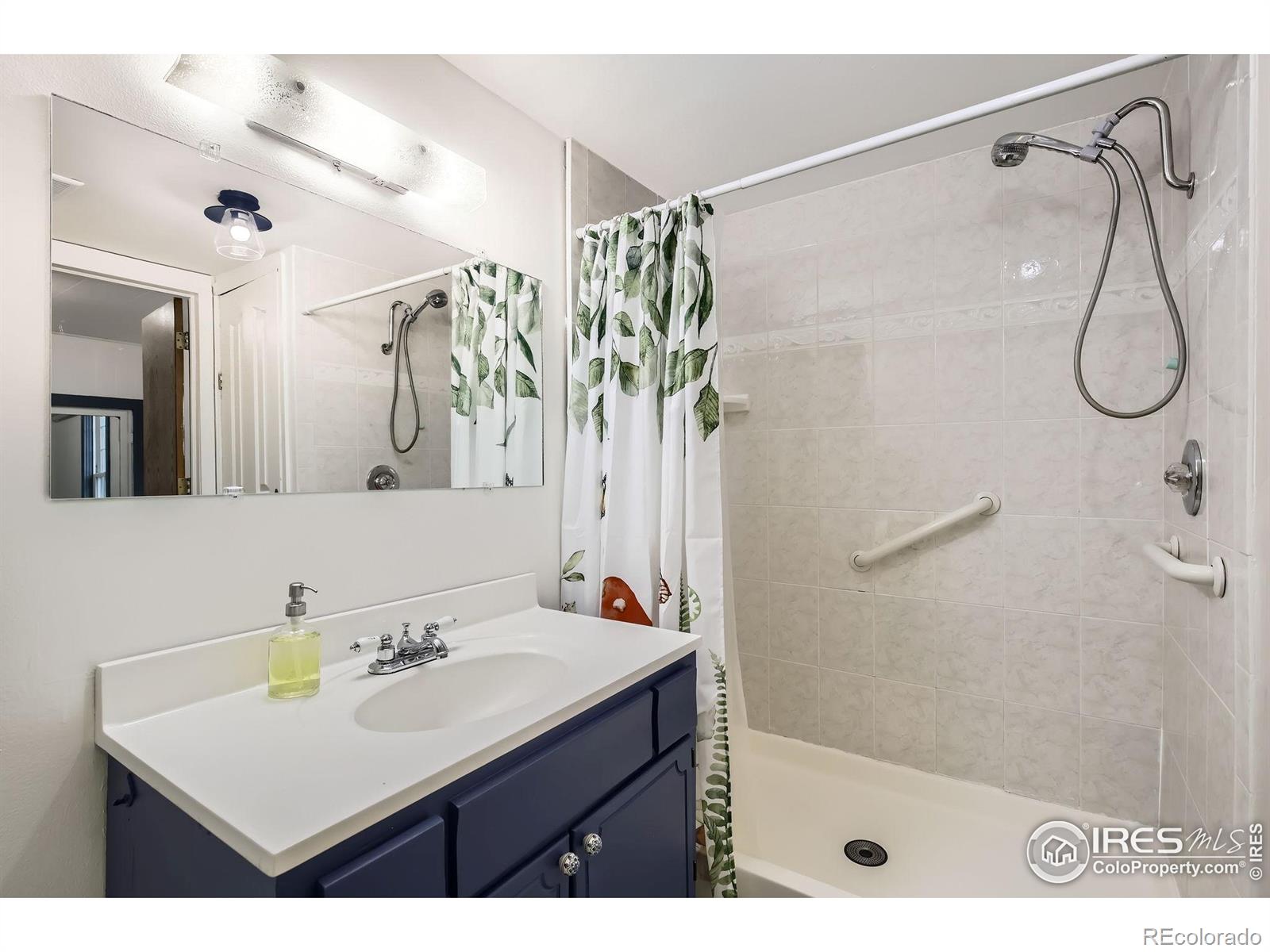MLS Image #10 for 103 e 12th street,loveland, Colorado