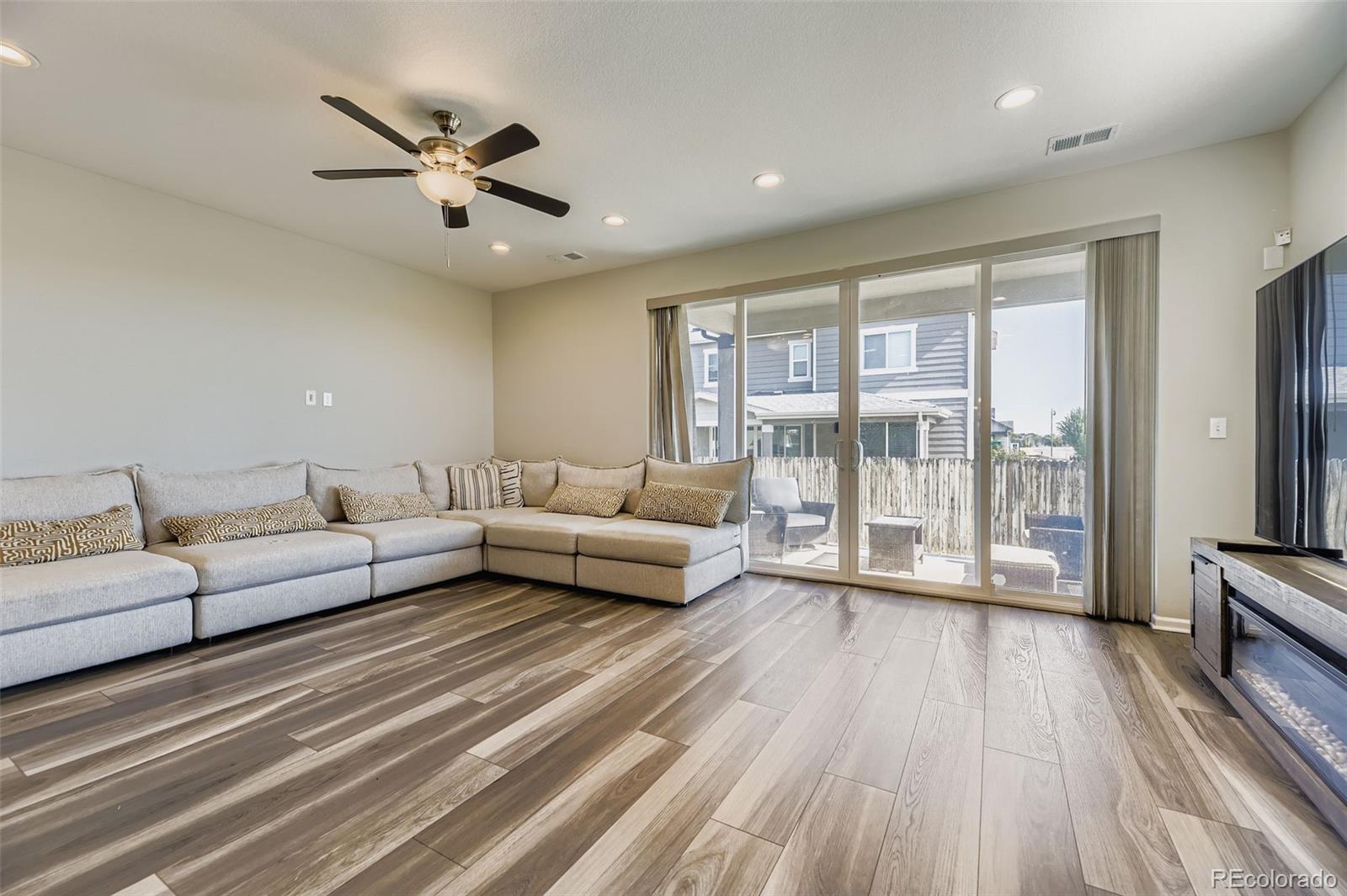 MLS Image #5 for 18187 e 99th avenue,commerce city, Colorado