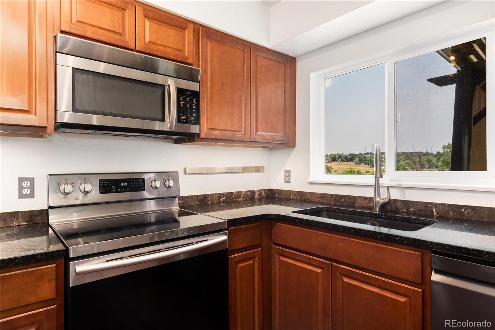 MLS Image #13 for 15675 e atlantic circle,aurora, Colorado