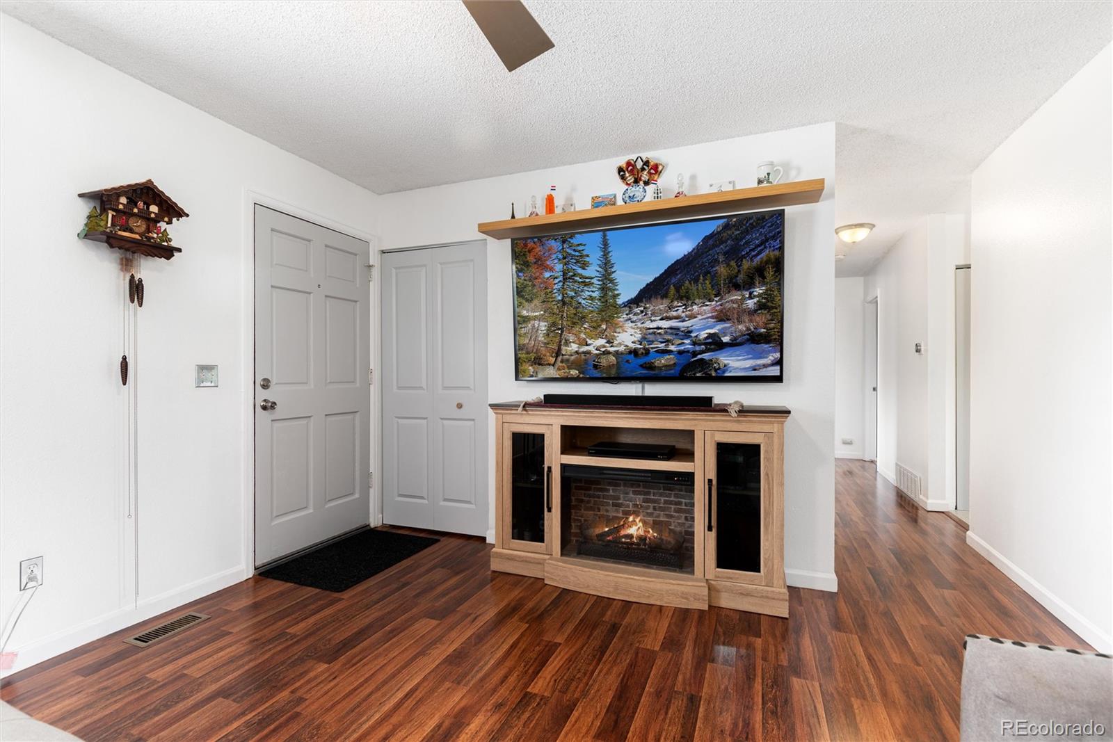 MLS Image #8 for 15675 e atlantic circle,aurora, Colorado