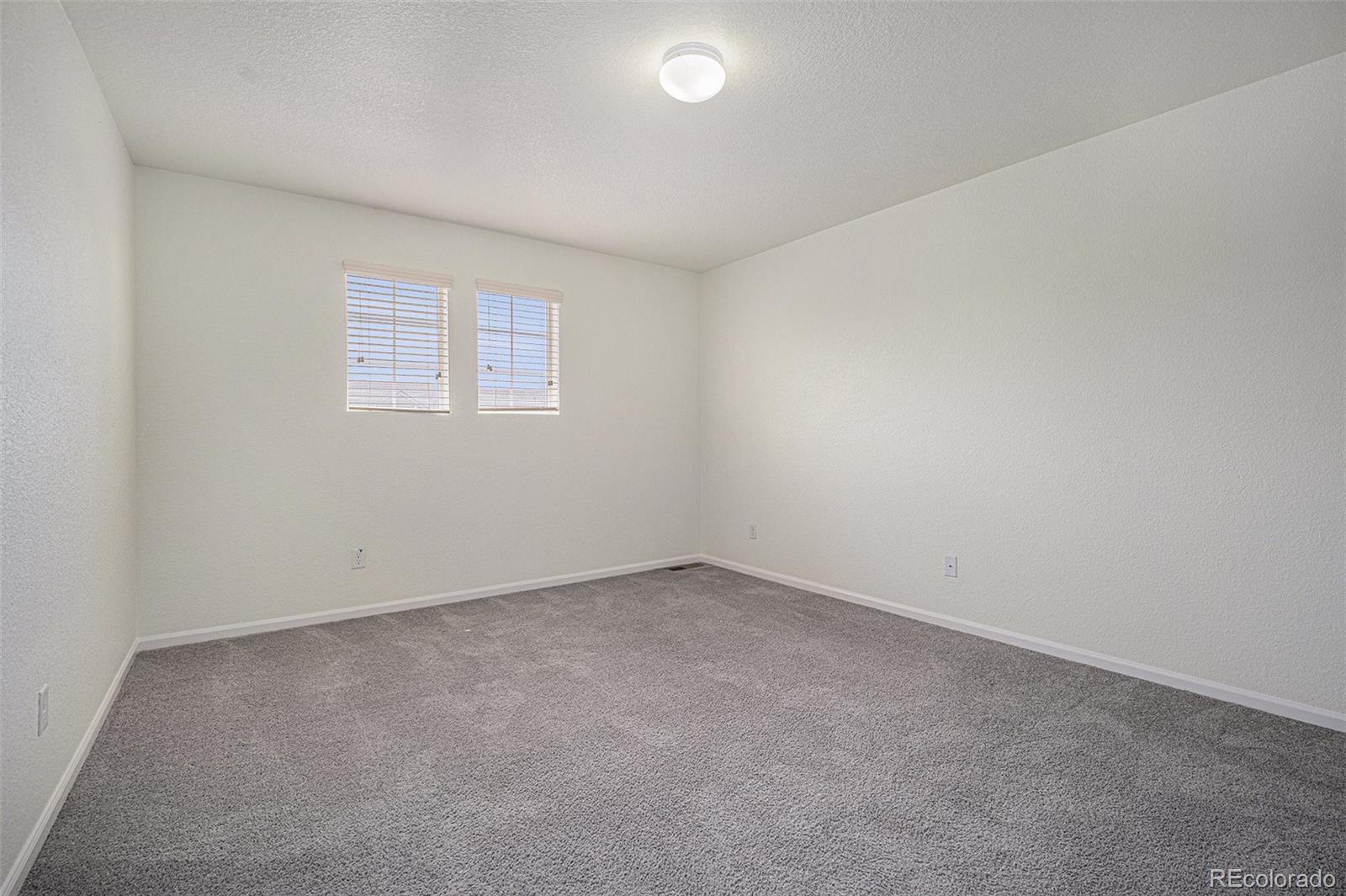 MLS Image #7 for 18625 e 47th avenue,denver, Colorado