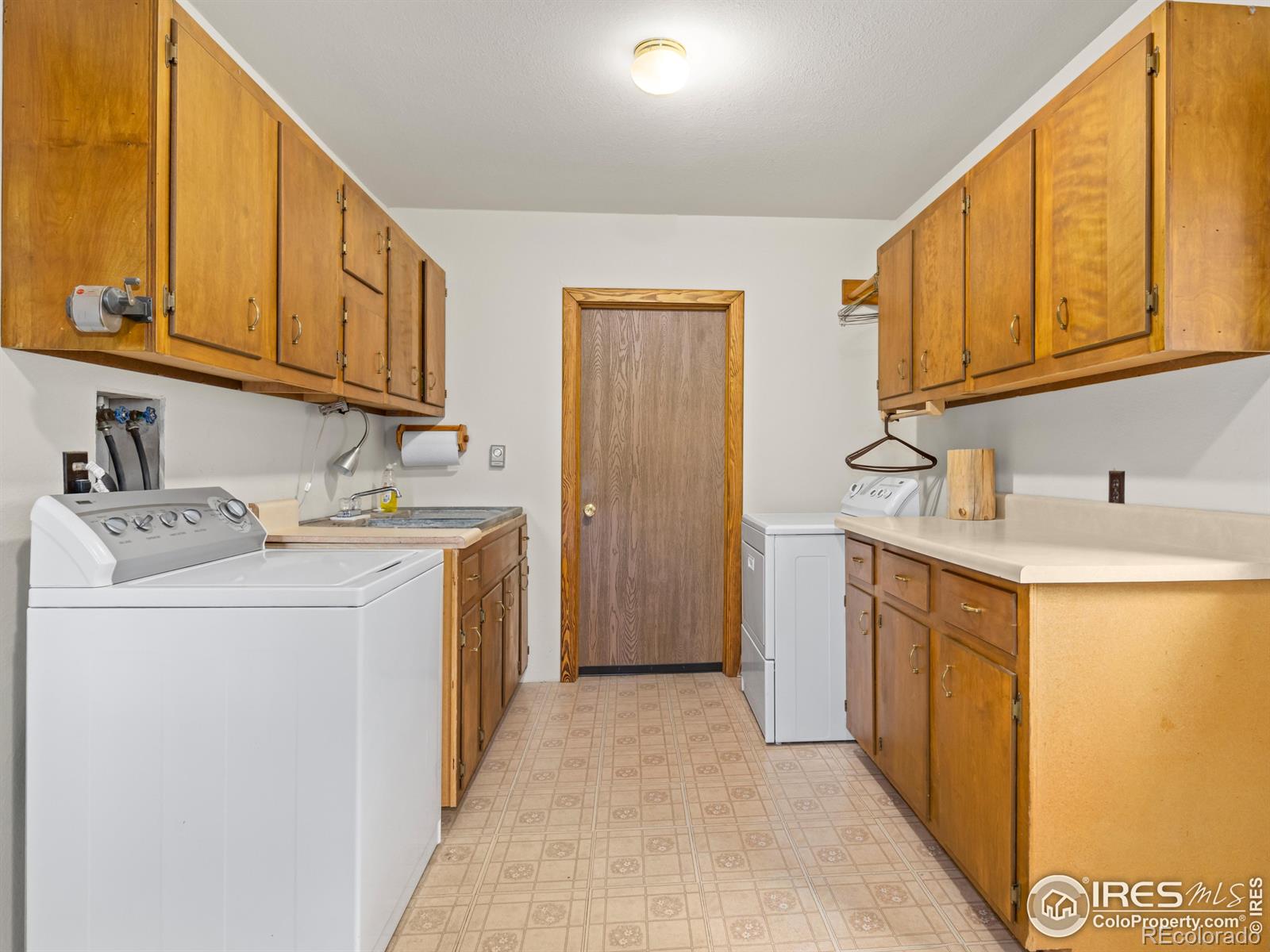 MLS Image #22 for 255  apache ,lyons, Colorado