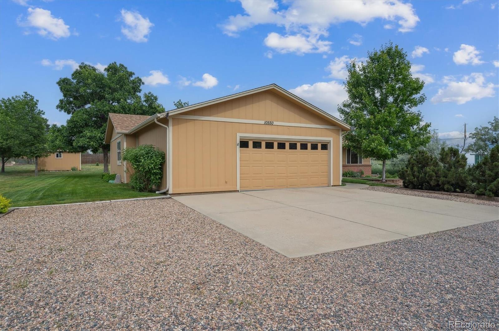 MLS Image #2 for 10550  rampart lane,littleton, Colorado