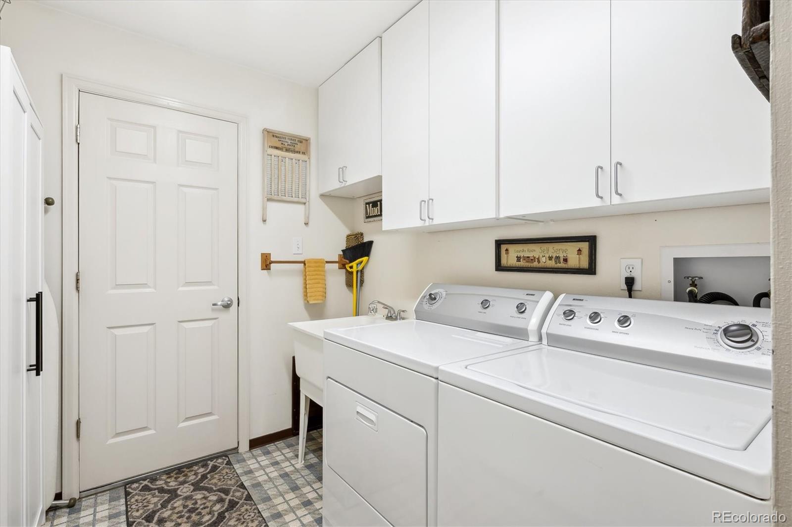 MLS Image #24 for 10550  rampart lane,littleton, Colorado