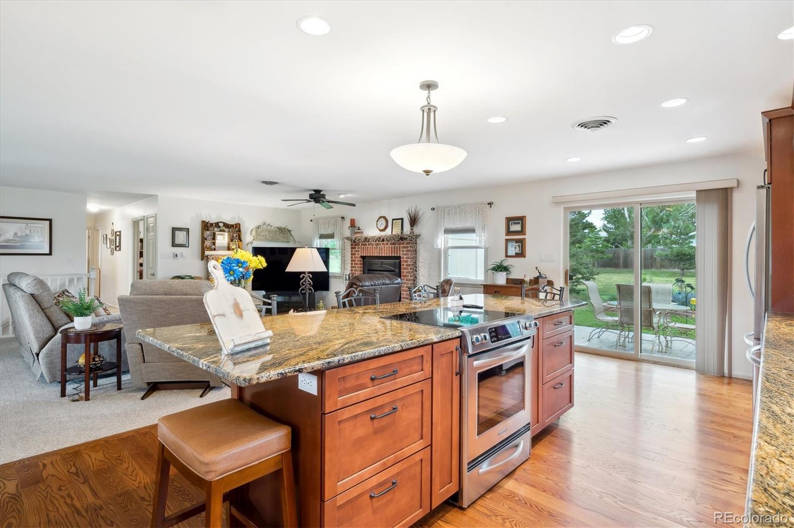 MLS Image #7 for 10550  rampart lane,littleton, Colorado