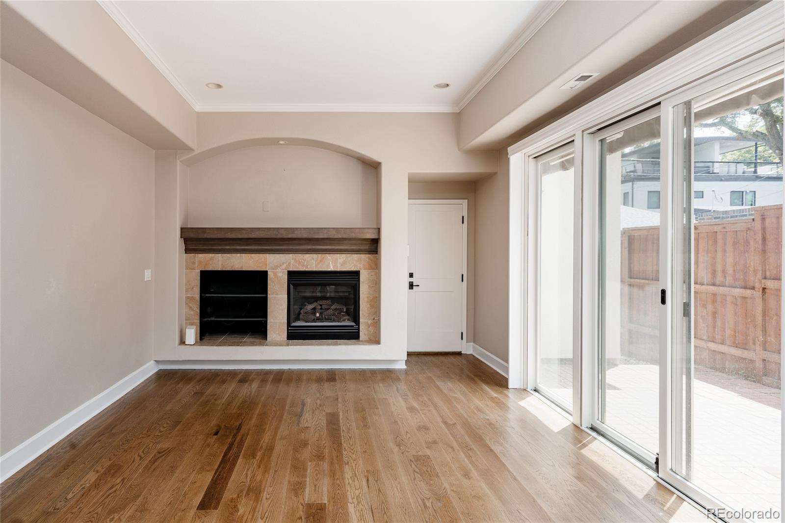 MLS Image #12 for 520  jackson street,denver, Colorado