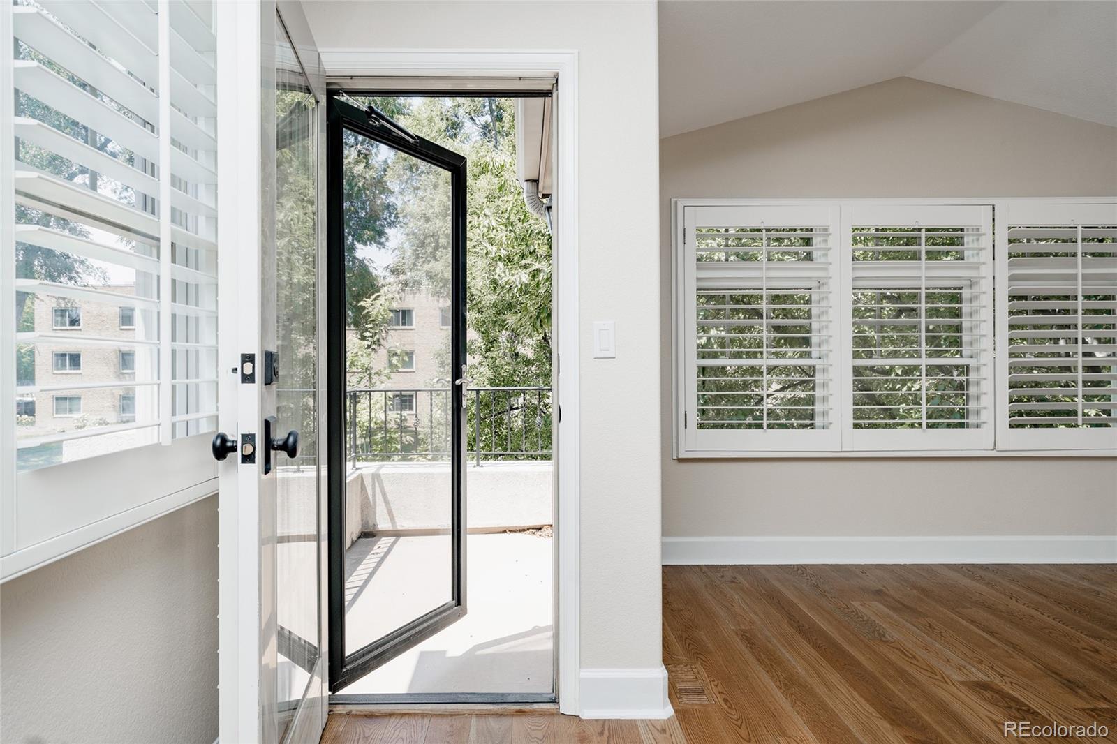 MLS Image #17 for 520  jackson street,denver, Colorado