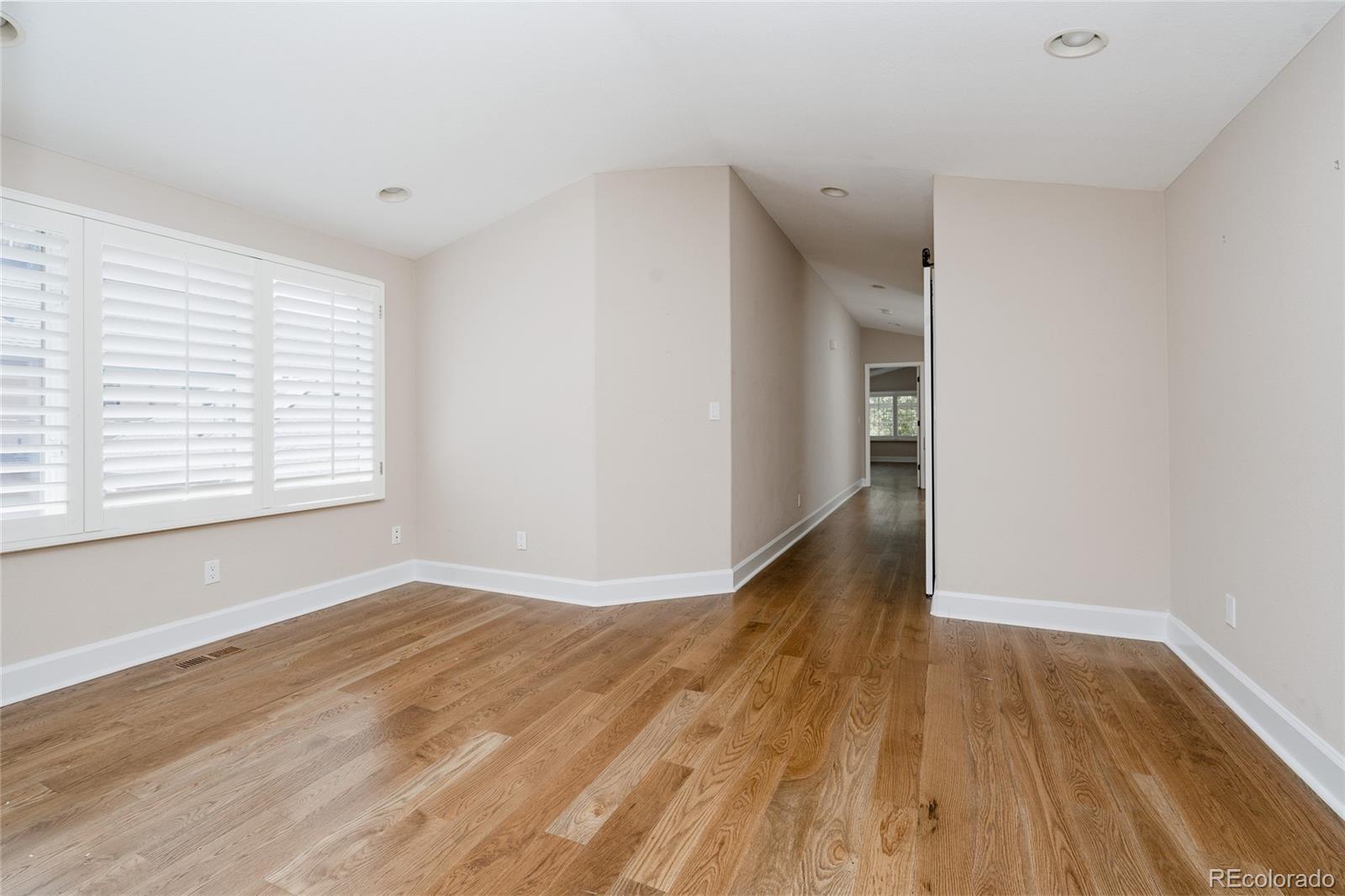 MLS Image #24 for 520  jackson street,denver, Colorado