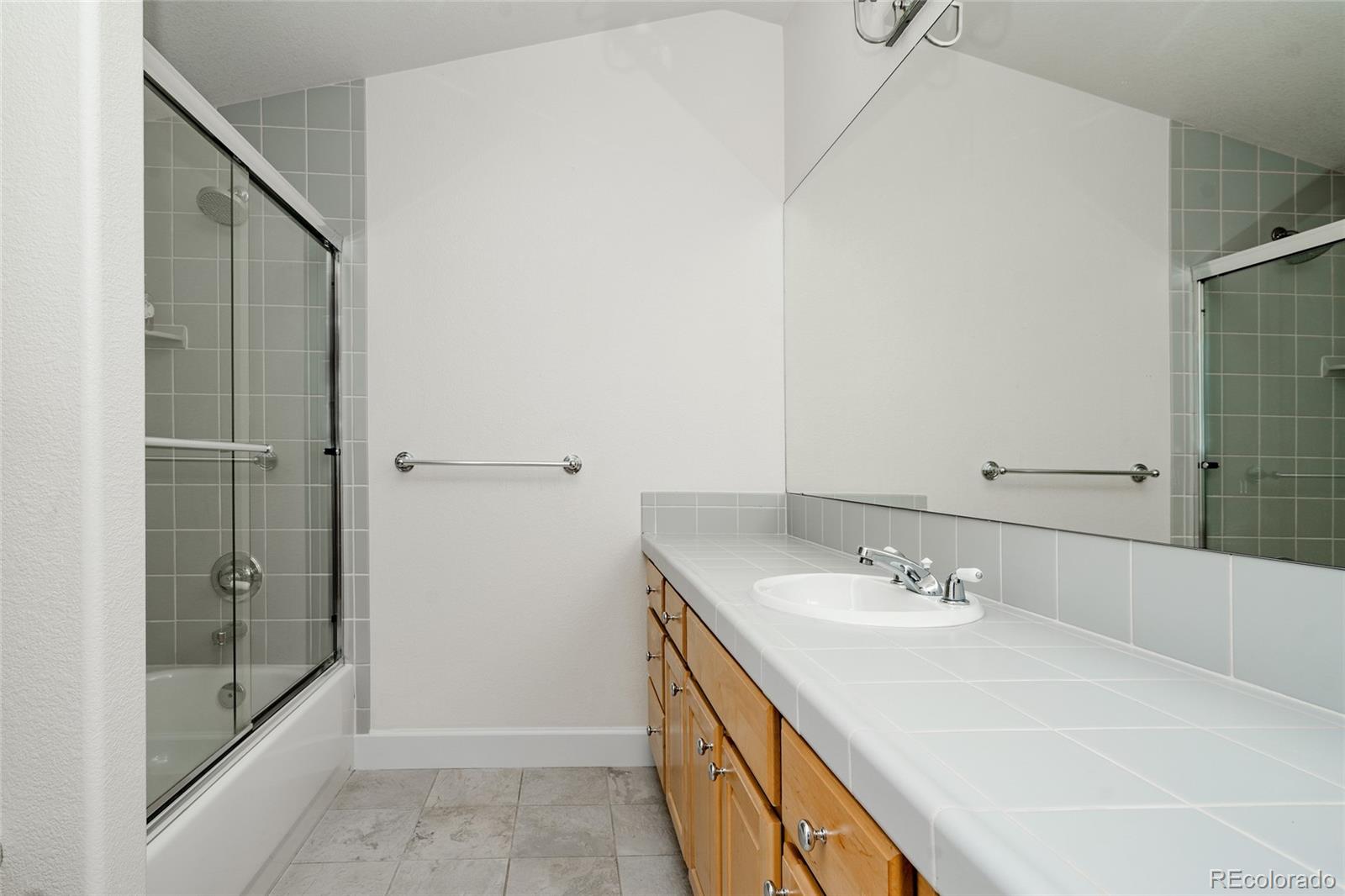 MLS Image #27 for 520  jackson street,denver, Colorado