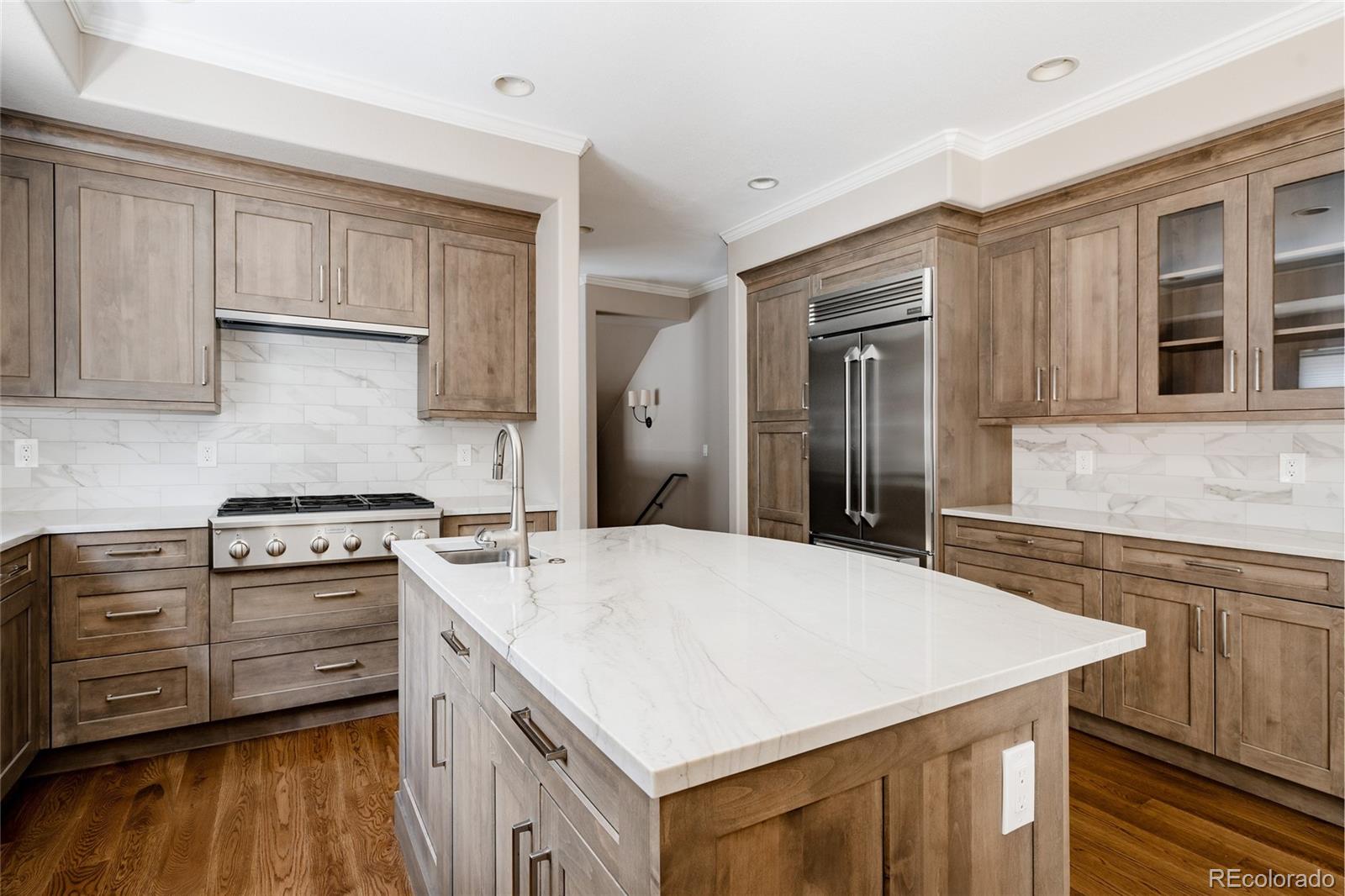 MLS Image #34 for 520  jackson street,denver, Colorado