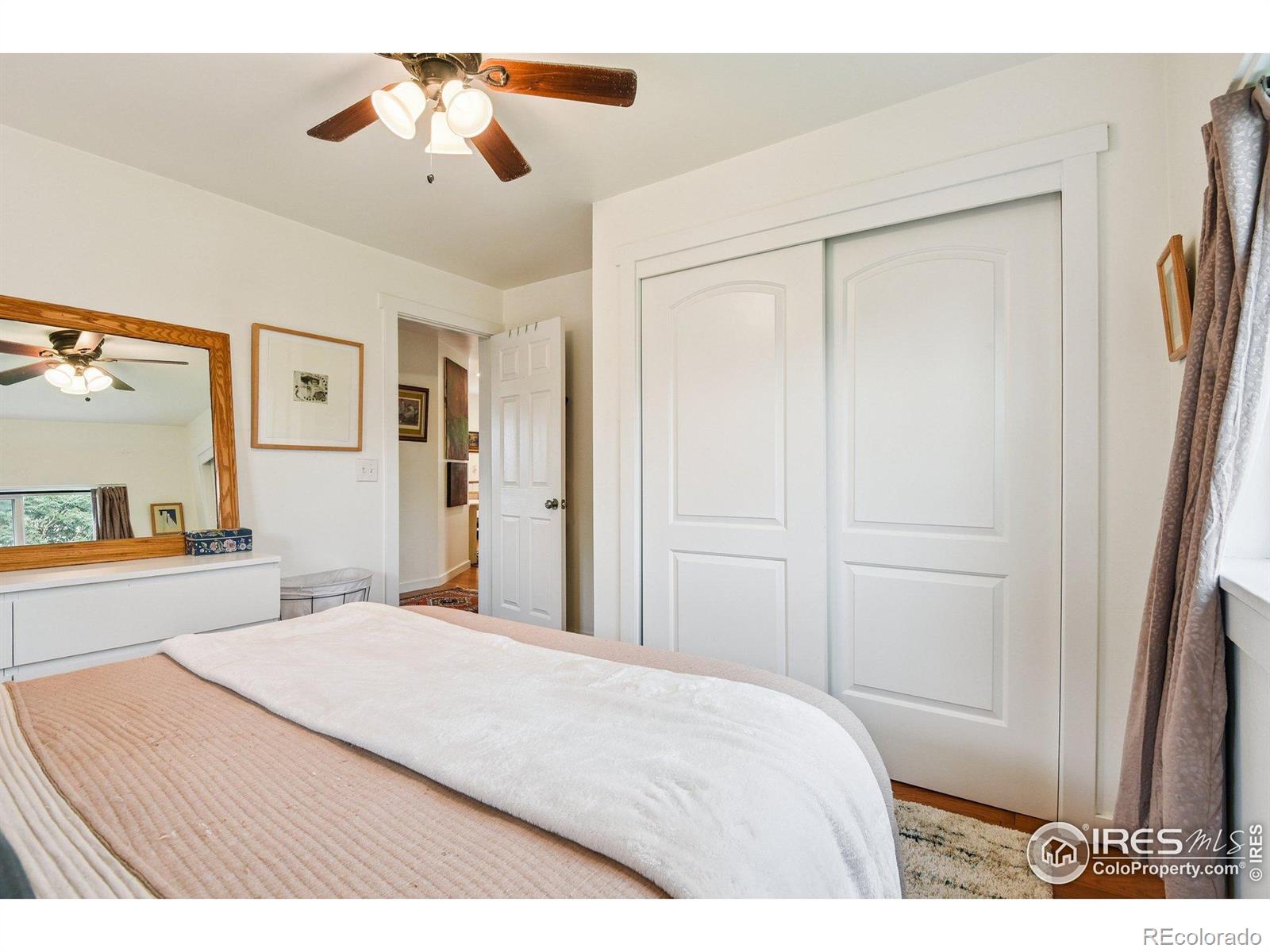 MLS Image #21 for 4714  leaf court,denver, Colorado