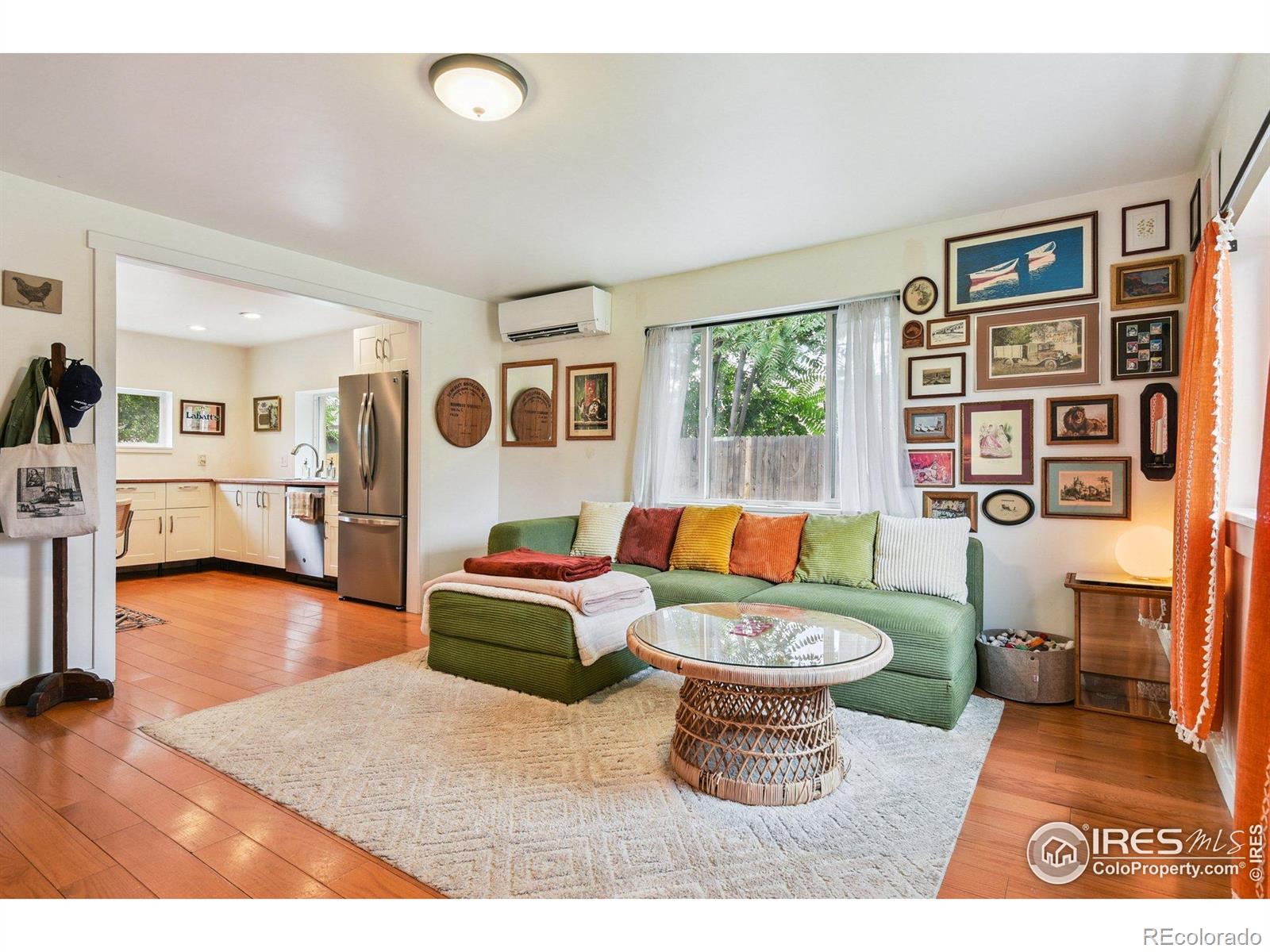 MLS Image #3 for 4714  leaf court,denver, Colorado