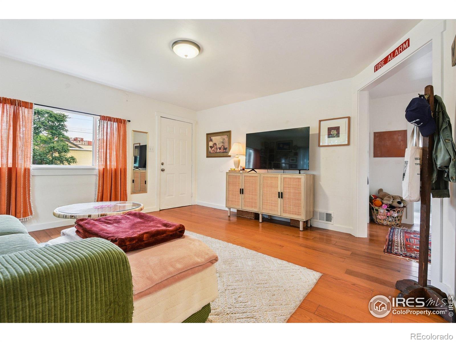 MLS Image #7 for 4714  leaf court,denver, Colorado