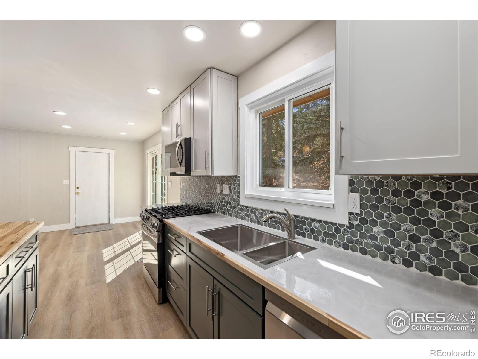 MLS Image #6 for 1059  lexington lane,estes park, Colorado