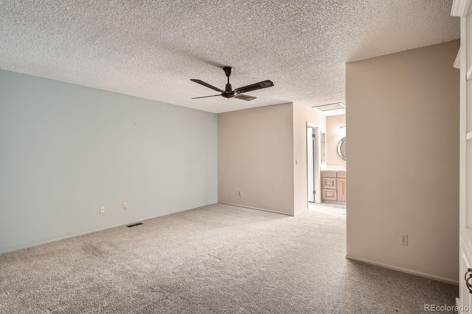 MLS Image #14 for 6869 w 10th avenue,lakewood, Colorado