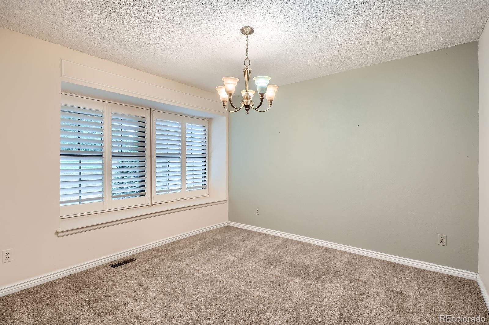 MLS Image #7 for 6869 w 10th avenue,lakewood, Colorado
