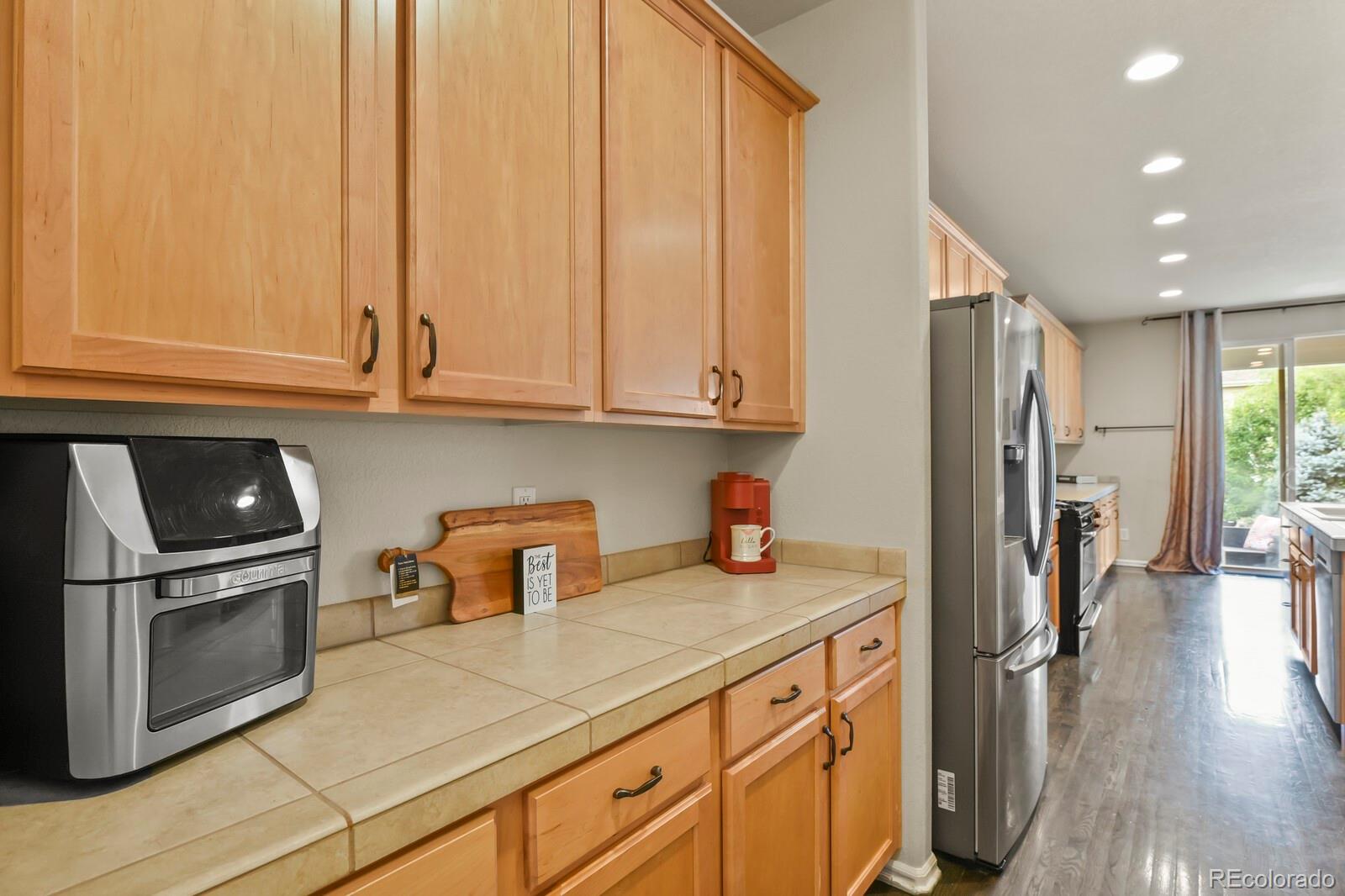 MLS Image #10 for 9923  salida street,commerce city, Colorado