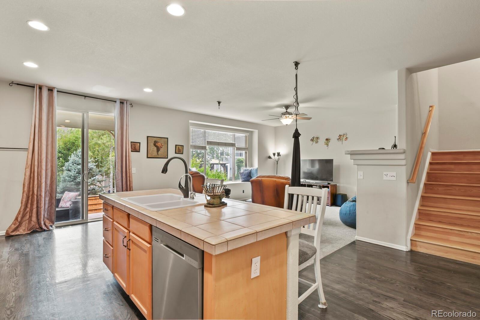 MLS Image #12 for 9923  salida street,commerce city, Colorado