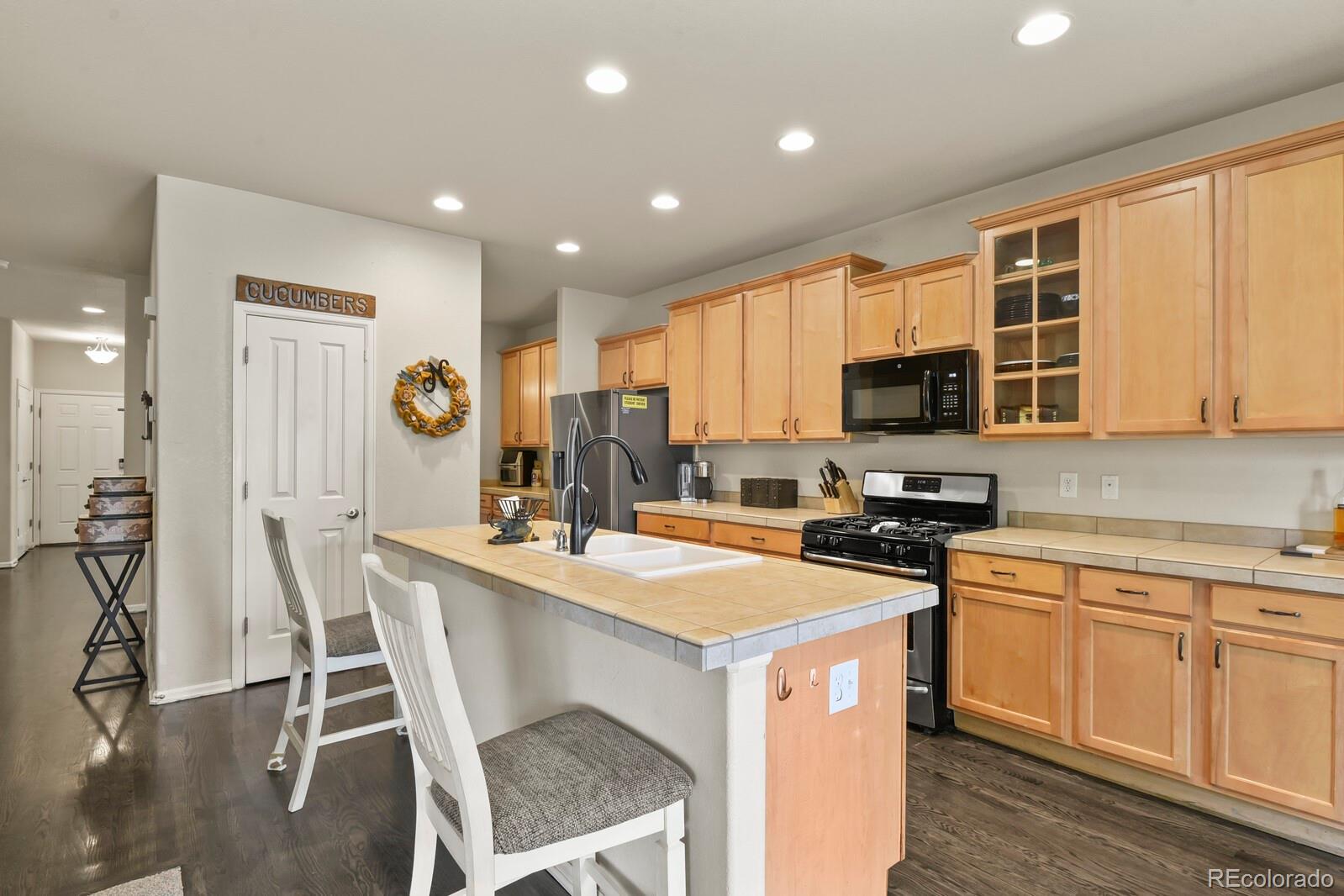 MLS Image #14 for 9923  salida street,commerce city, Colorado