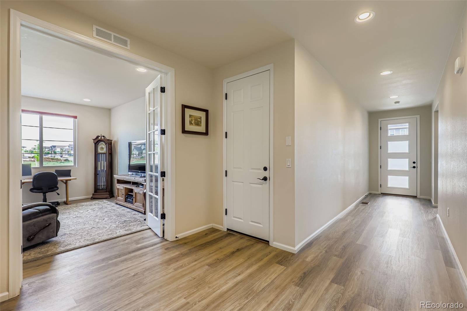 MLS Image #3 for 9095  uravan court,commerce city, Colorado