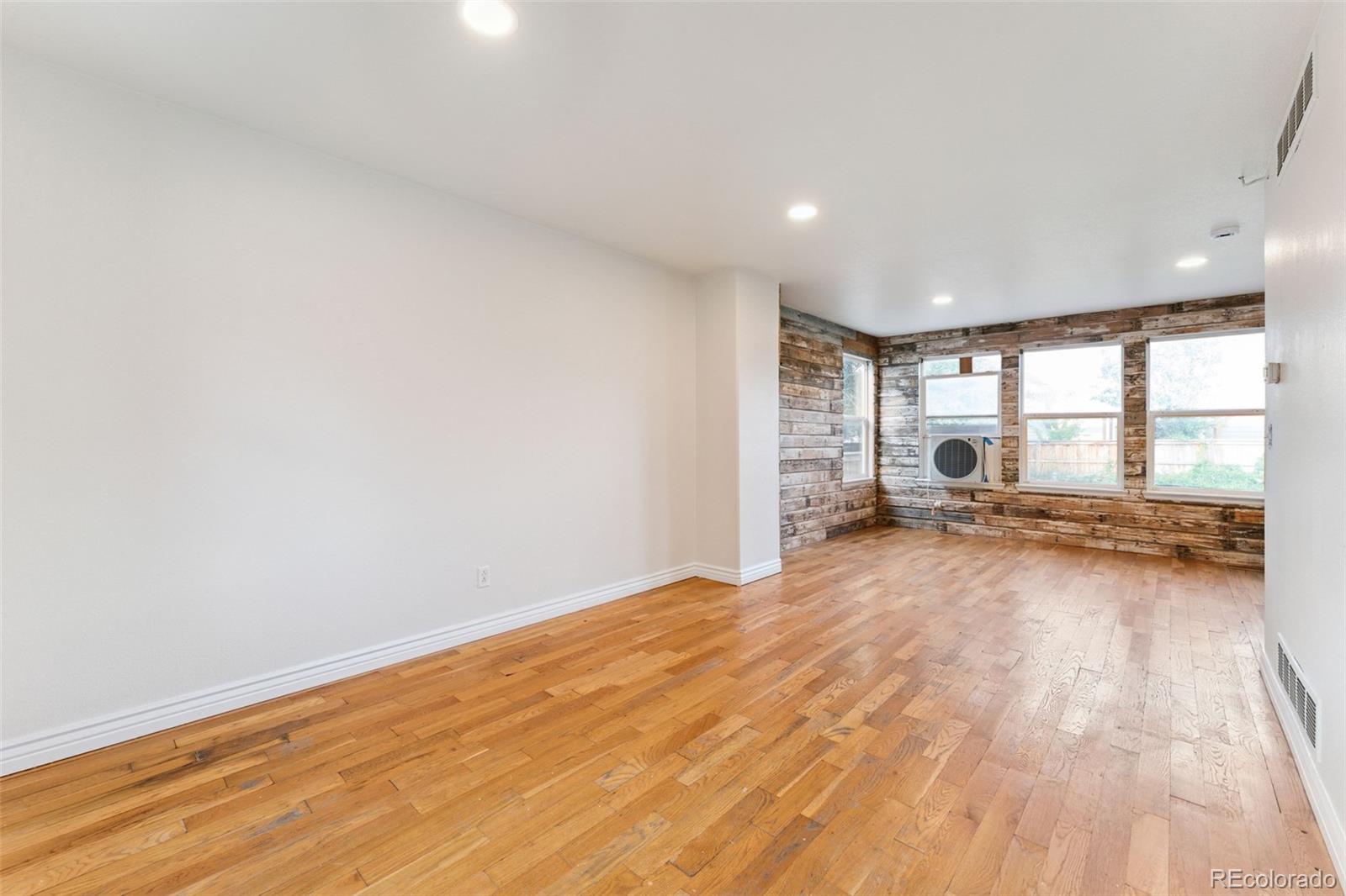 MLS Image #3 for 1086  mockingbird street,brighton, Colorado