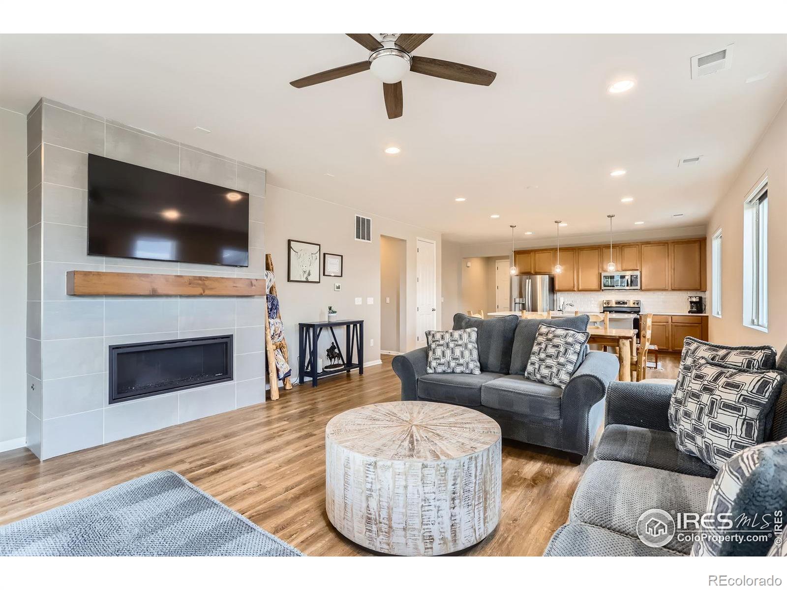 MLS Image #5 for 1104  greenwood drive,berthoud, Colorado