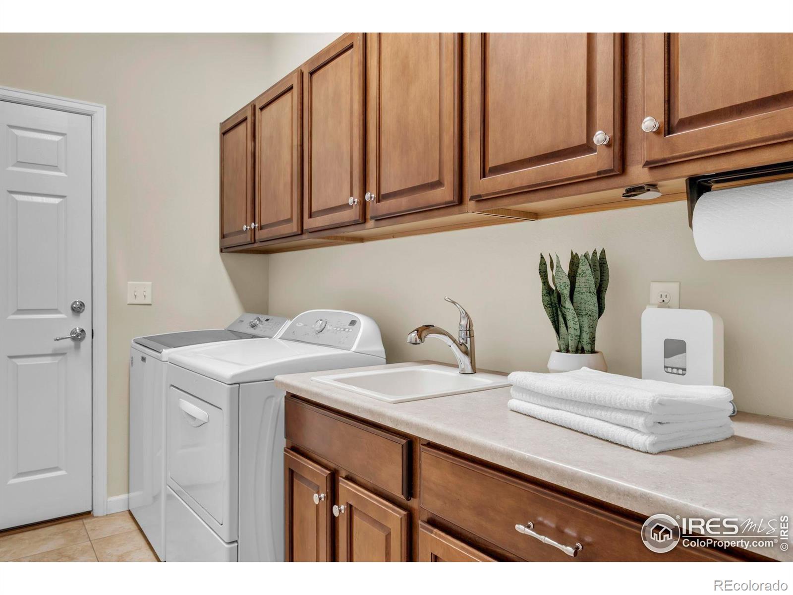 MLS Image #21 for 4518  silver mountain loop,broomfield, Colorado
