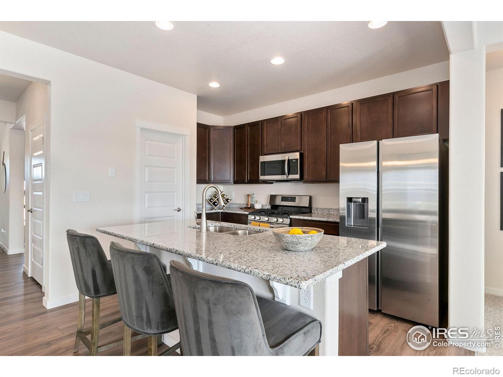 MLS Image #7 for 18  chipeta way,lochbuie, Colorado