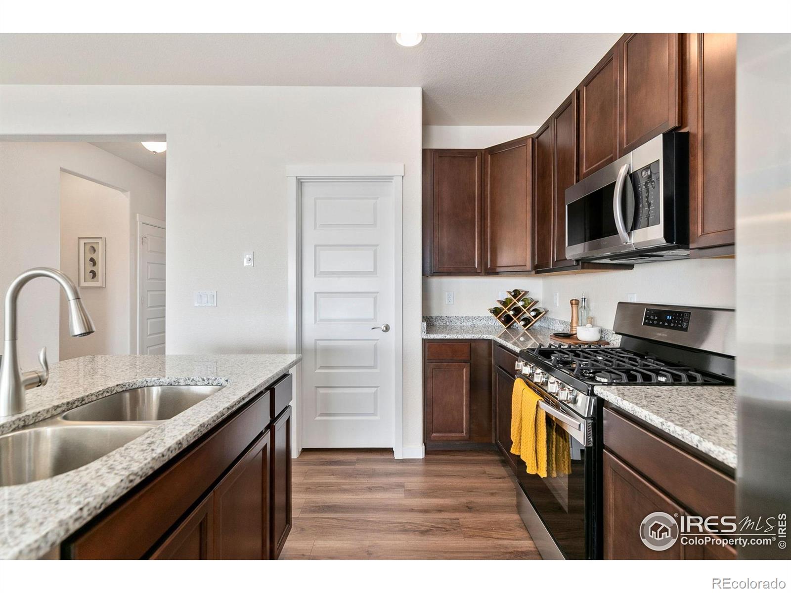 MLS Image #9 for 18  chipeta way,lochbuie, Colorado