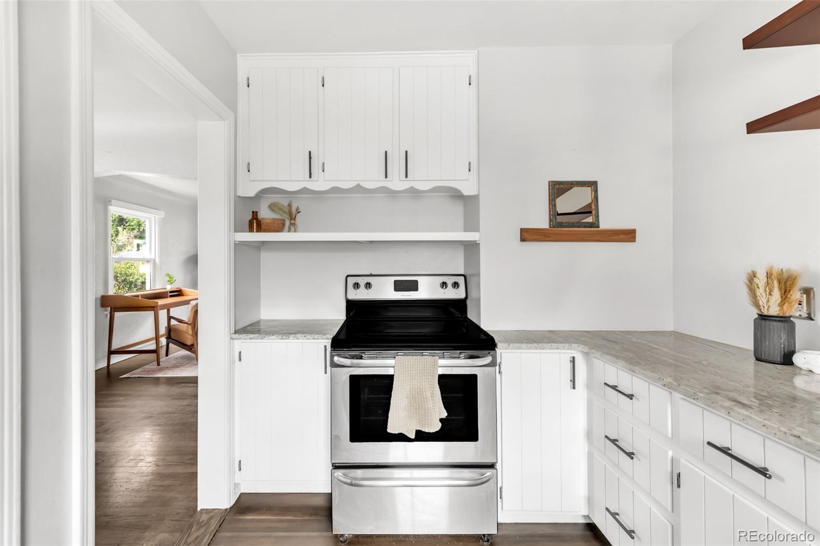 MLS Image #13 for 1400 s birch street,denver, Colorado