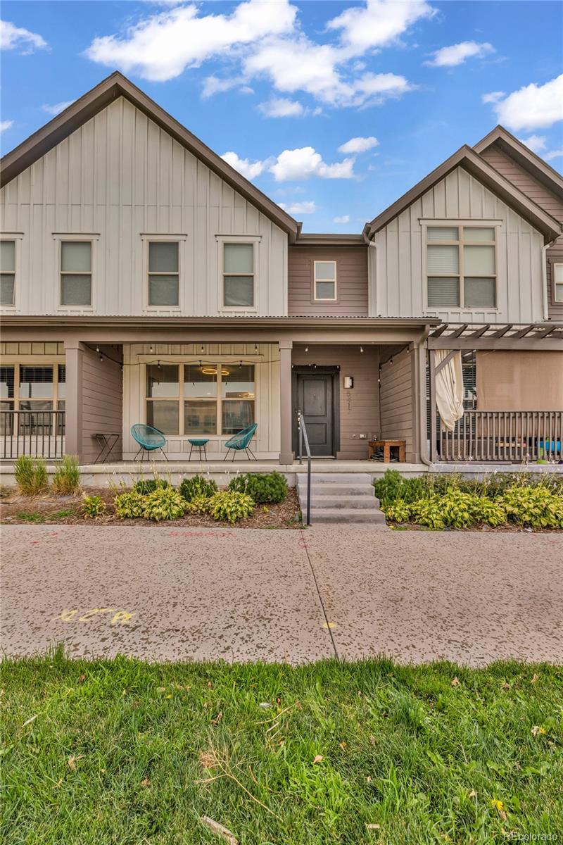 MLS Image #2 for 5417  central park boulevard,denver, Colorado