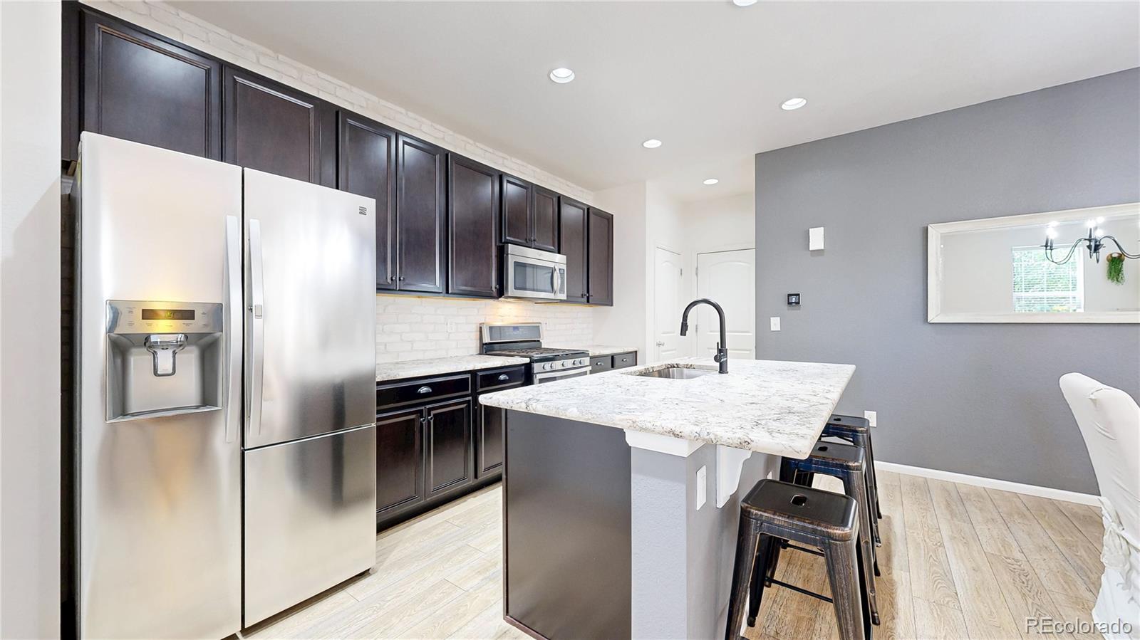 MLS Image #10 for 6973  isabell court,arvada, Colorado