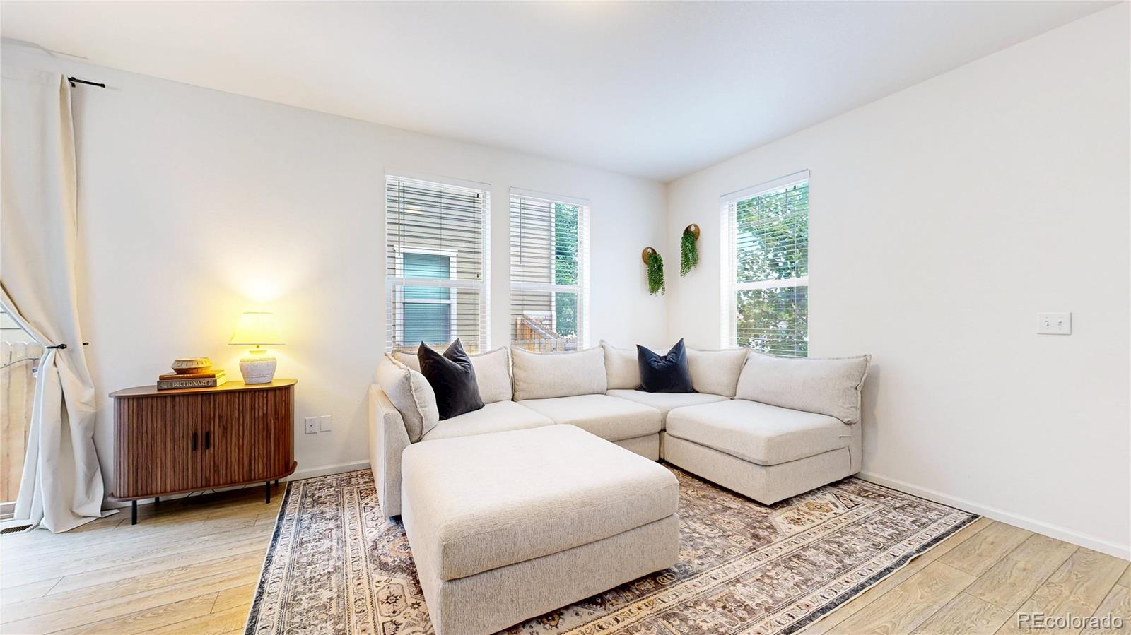 MLS Image #4 for 6973  isabell court,arvada, Colorado