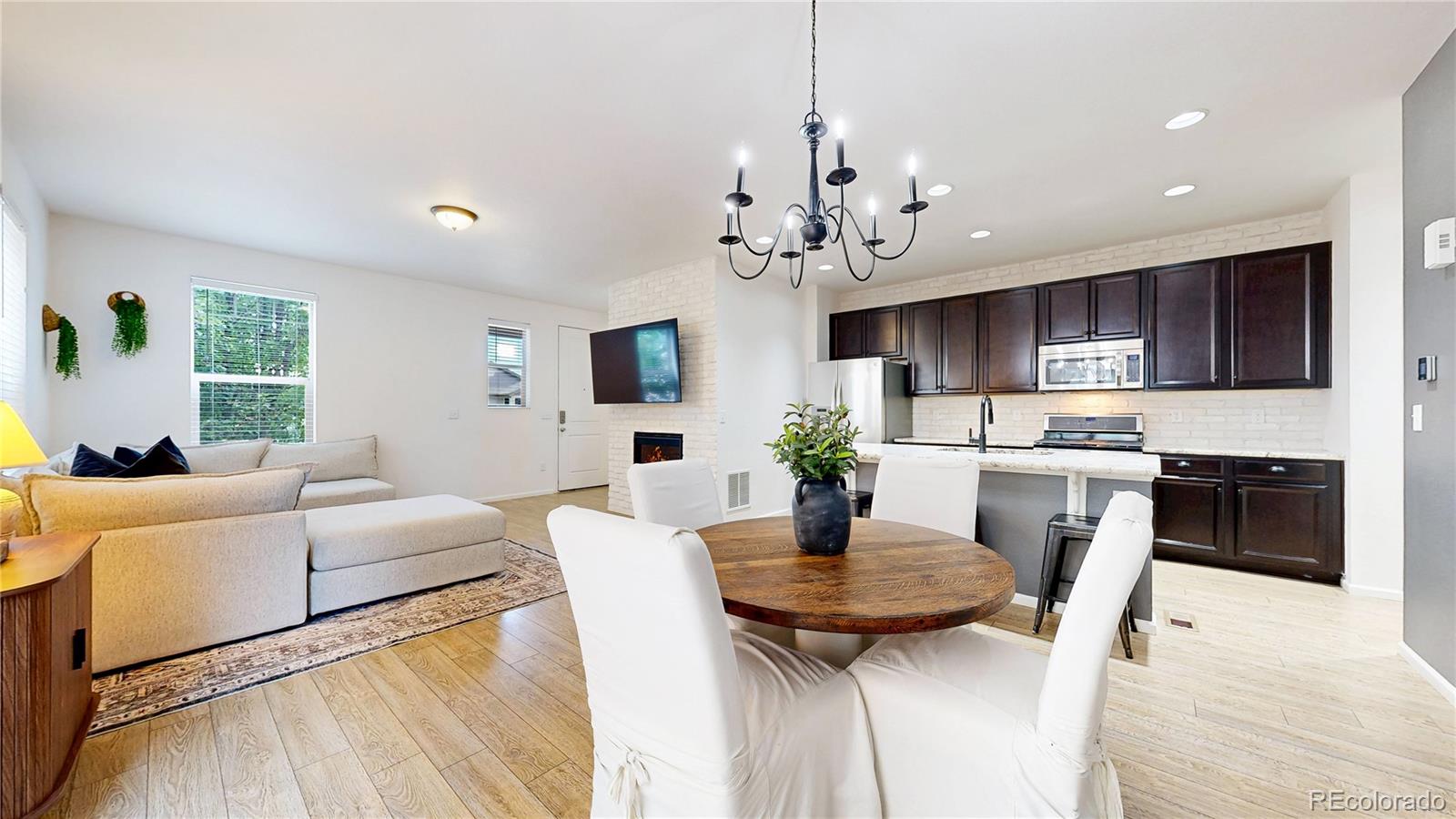 MLS Image #7 for 6973  isabell court,arvada, Colorado