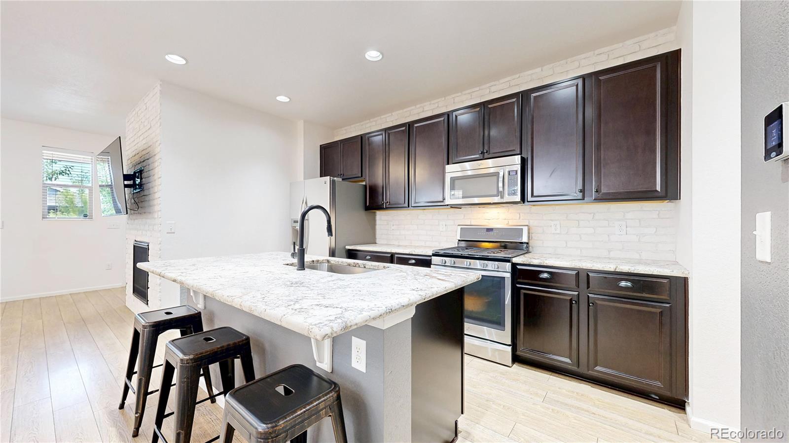 MLS Image #9 for 6973  isabell court,arvada, Colorado